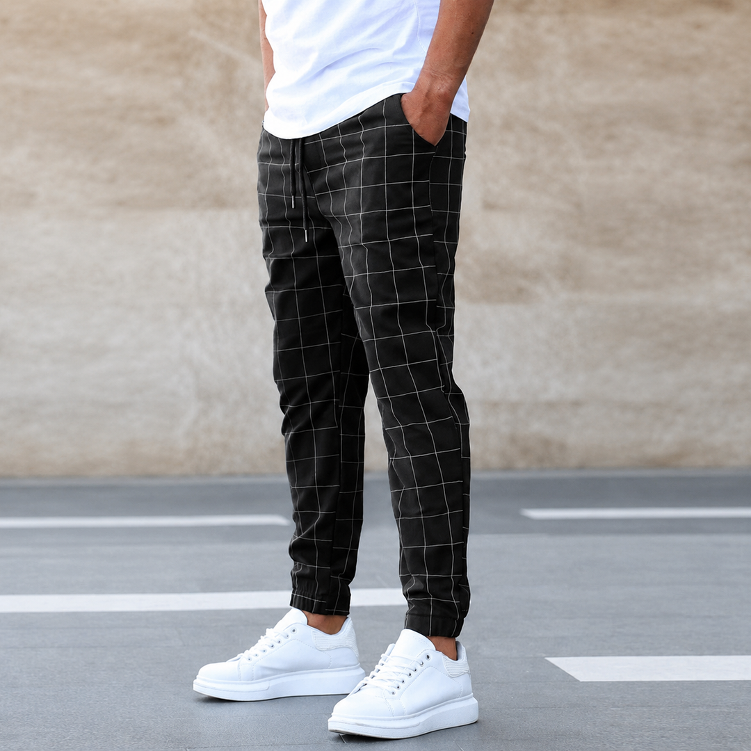 Maddox™ Checkered Jogger Pants