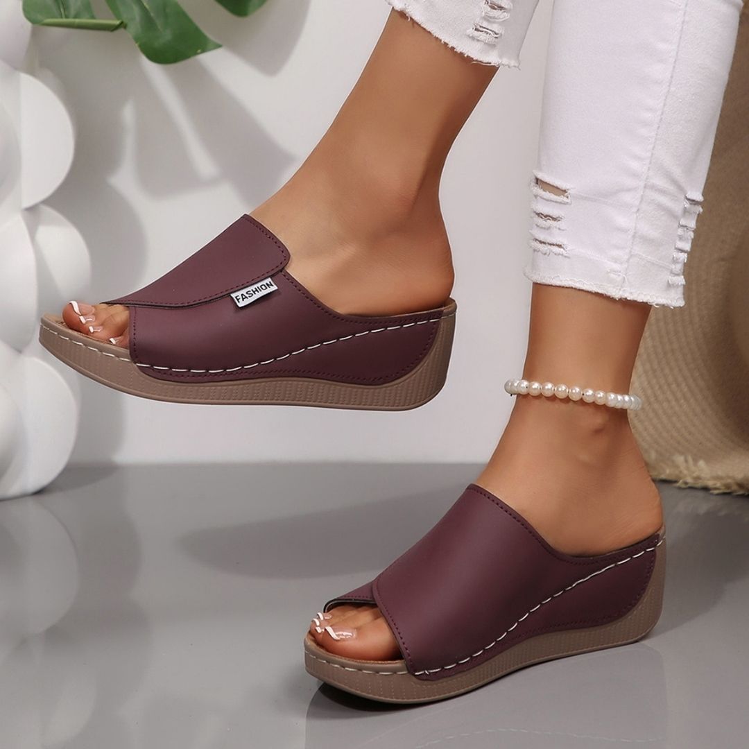 Aurelia™ Orthopedic Sandals