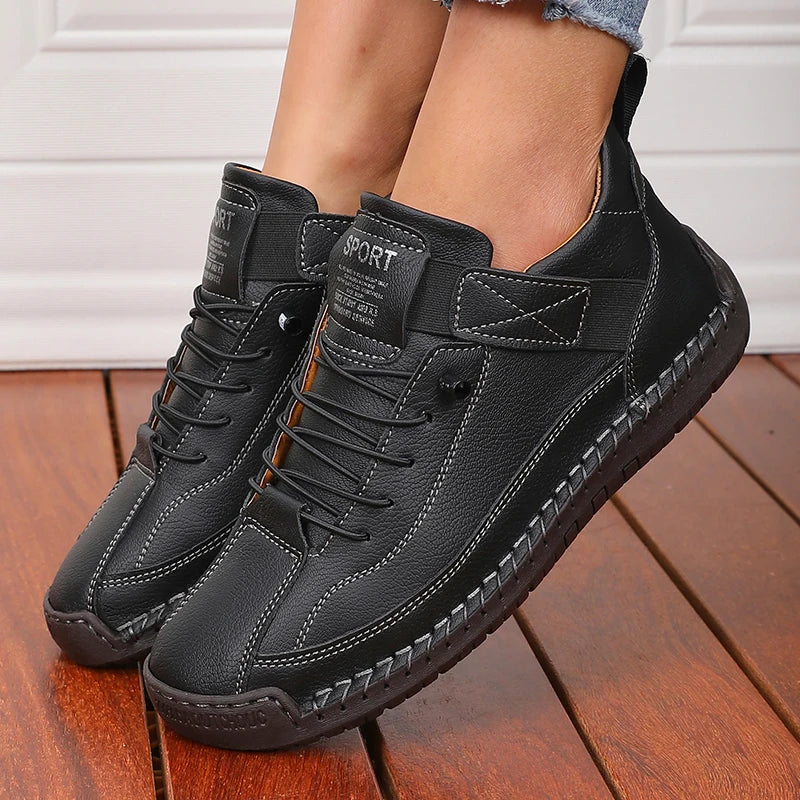 Avery Casual Walkers