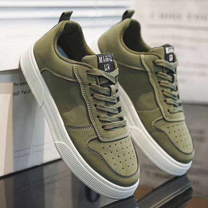 Everett Suede Low Sneakers
